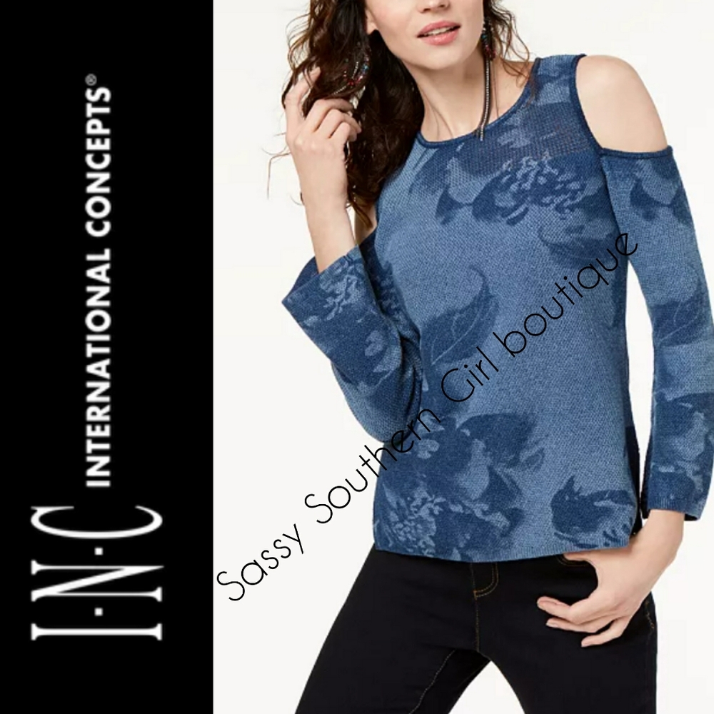 ⭐🆕 INC International blue cold shoulder sweater